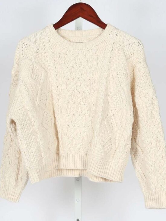 THE GREAT. Sweaters - The Great Classic Cable Pullover, Cream